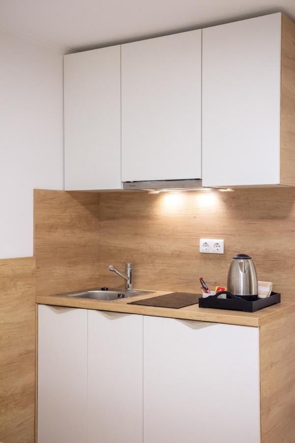 Apartments & Rooms Buble Трогир Екстериор снимка
