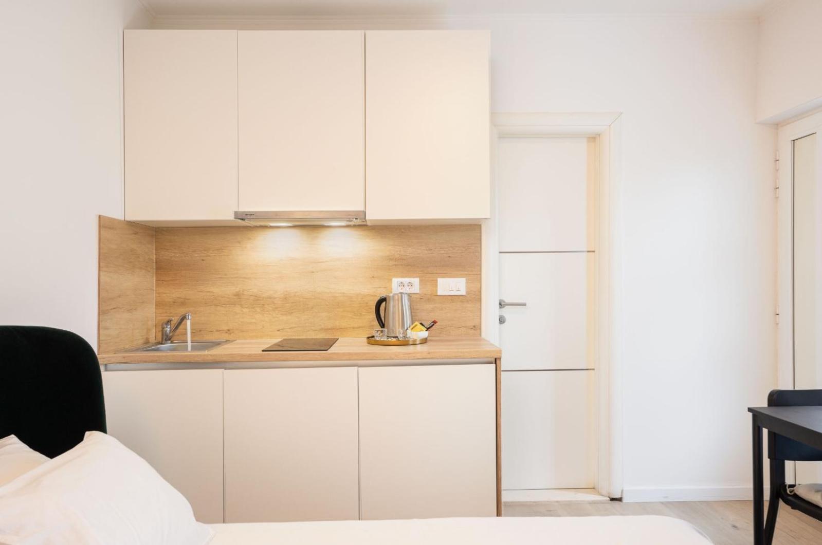 Apartments & Rooms Buble Трогир Екстериор снимка